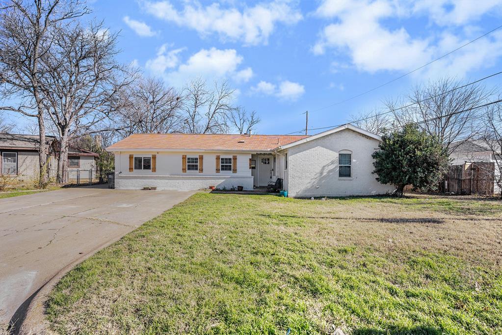 4104 Schadt Ct